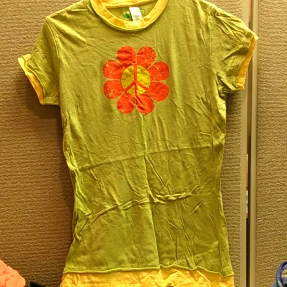 Udderly Teriece size large kids